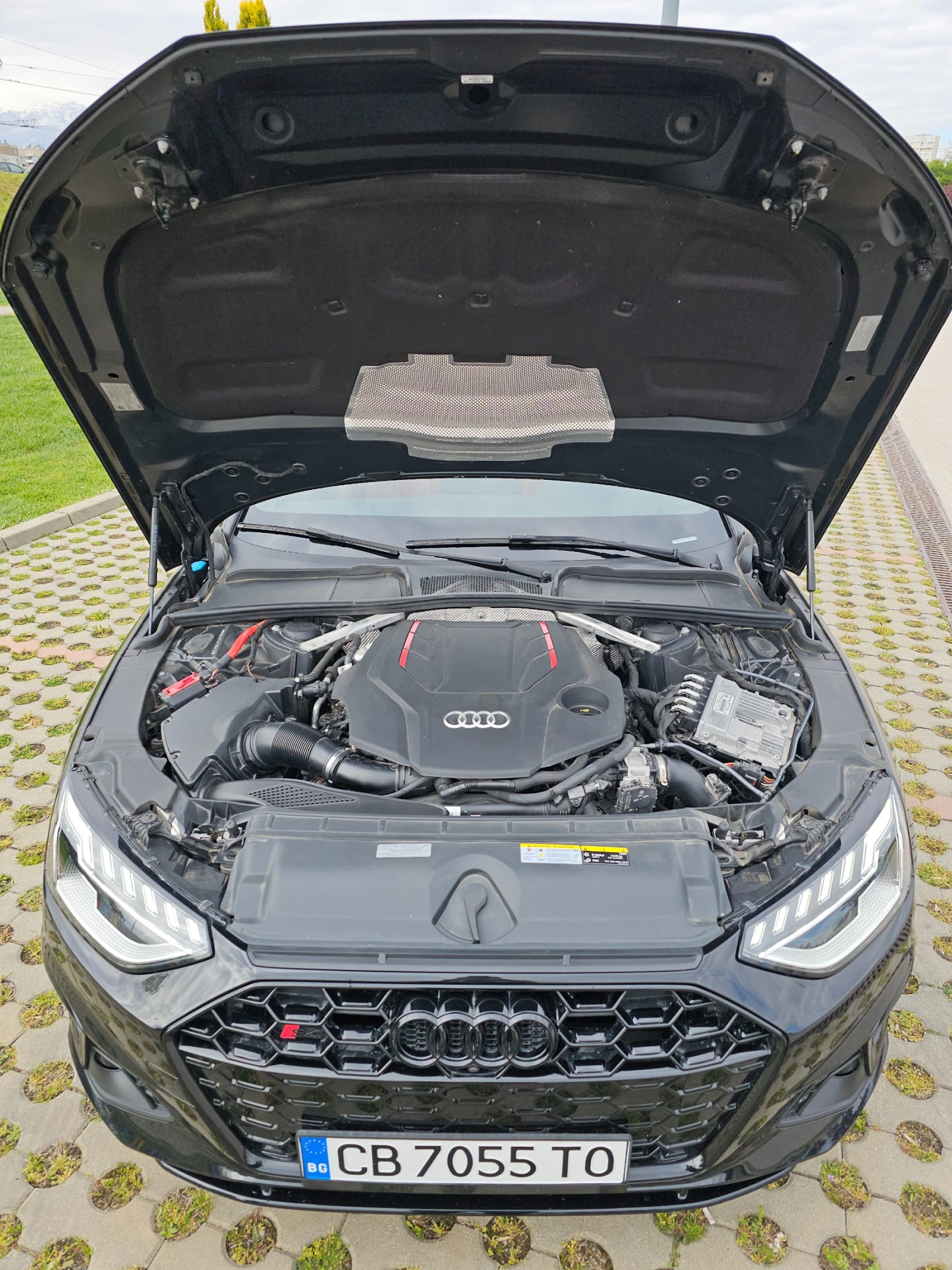 Audi S4 3.0 Prestige / Black Optic, снимка 9 - Автомобили и джипове - 54386956