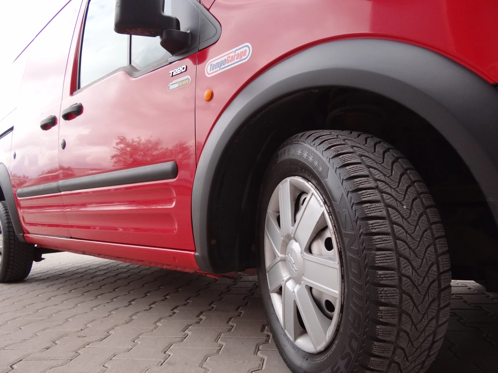 Ford Connect 1.8Tdi - 75k.c. , снимка 17 - Автомобили и джипове - 54652469