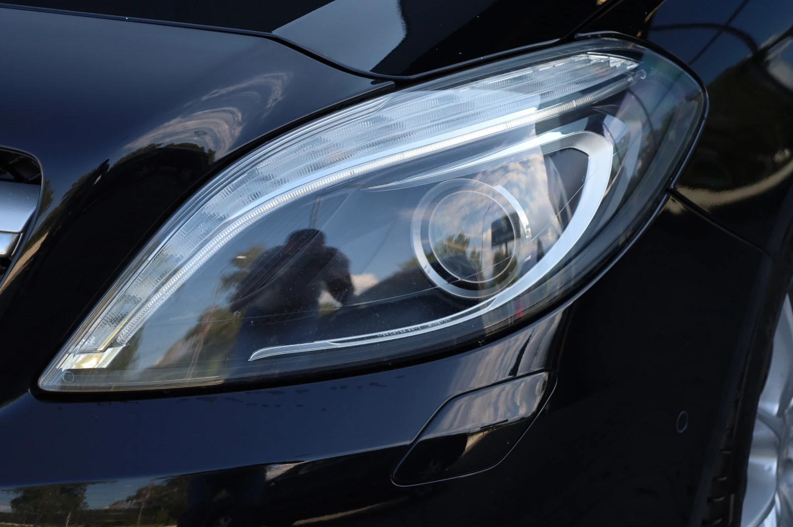 Mercedes-Benz B 180 * NAVI* LED LIGHTS* PARK ASISST* , снимка 4 - Автомобили и джипове - 54966877