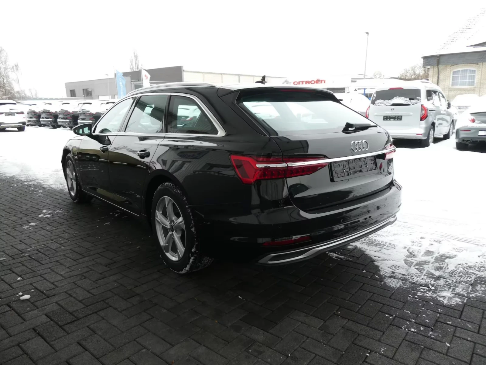 Audi A6 40-TDi Quattro , снимка 4 - Автомобили и джипове - 55411411