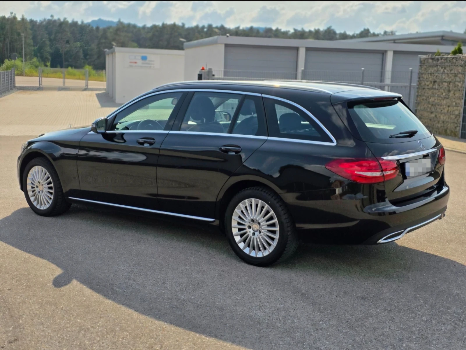 Mercedes-Benz C 180 Exclusive, снимка 5 - Автомобили и джипове - 55643073