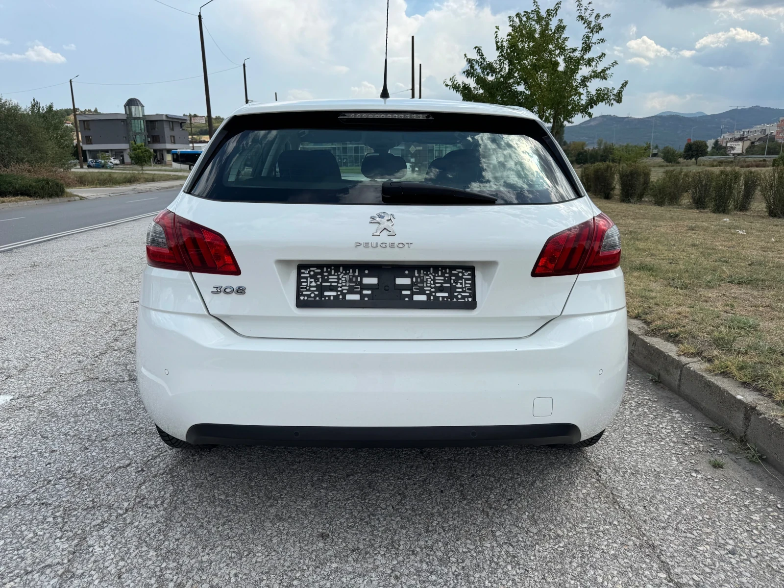 Peugeot 308 1.5 HDI Allure Top, снимка 4 - Автомобили и джипове - 55931896