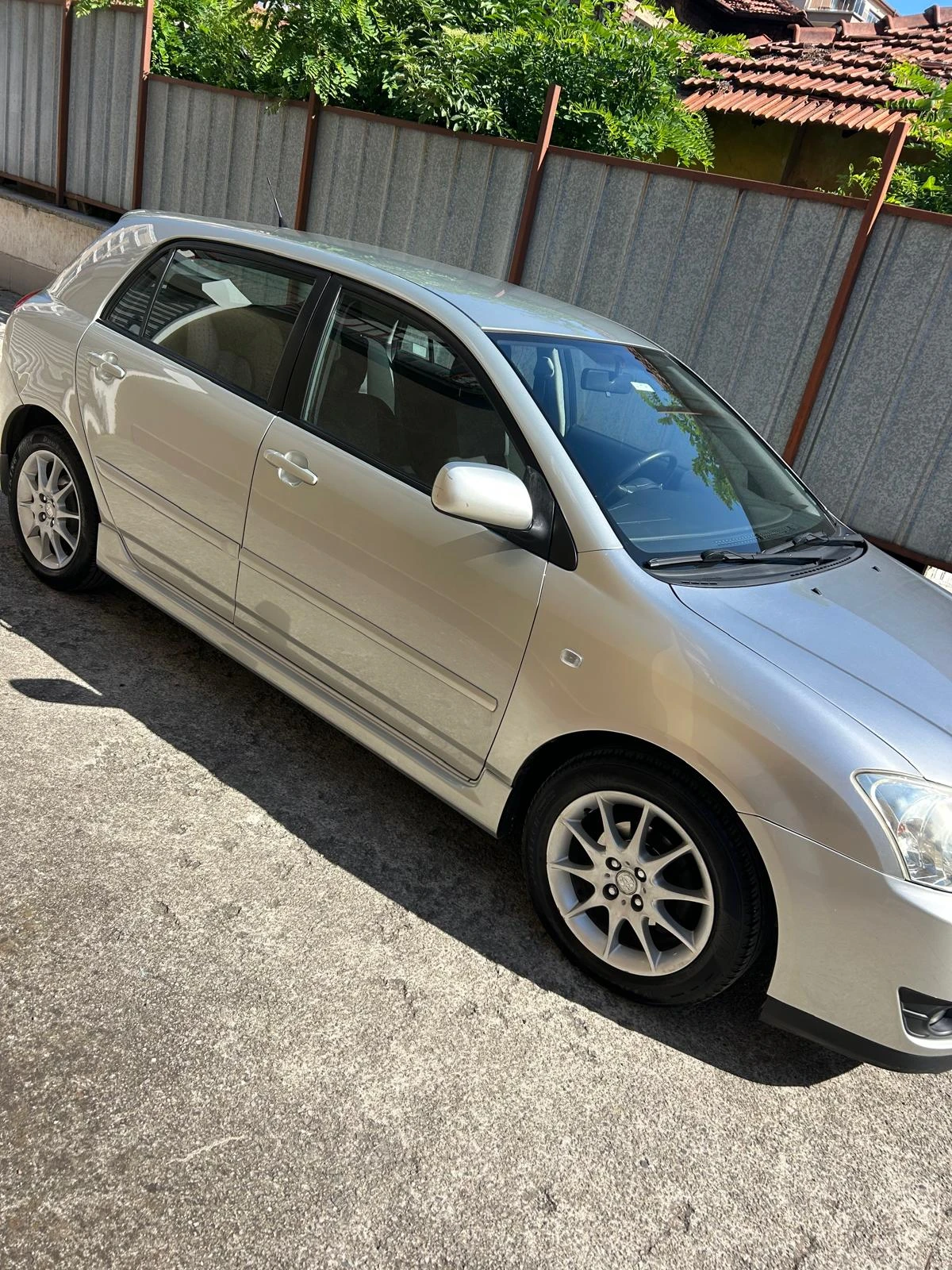 Toyota Corolla, снимка 6 - Автомобили и джипове - 56008143