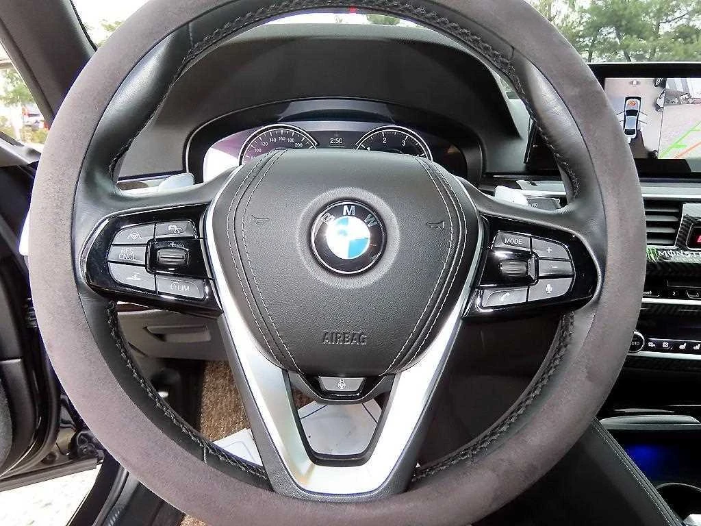 BMW 530 D * M SPORT * ОБДУХВАНЕ * 360 * HEAD UP * , снимка 6 - Автомобили и джипове - 56076049