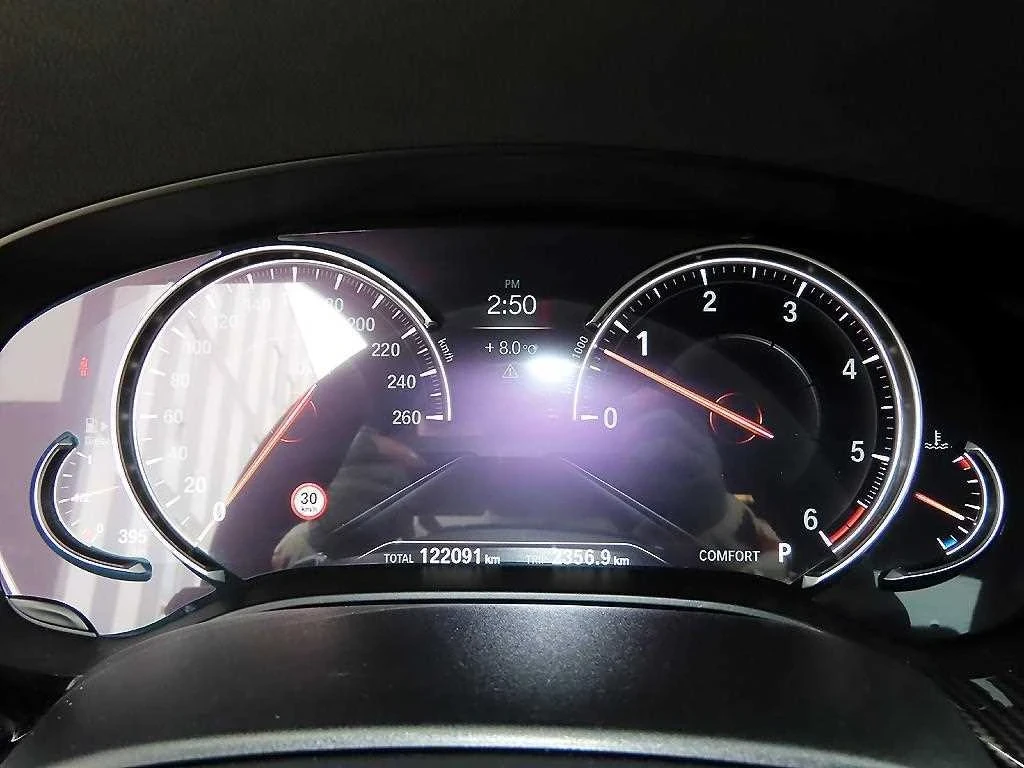 BMW 530 D * M SPORT * ОБДУХВАНЕ * 360 * HEAD UP * , снимка 7 - Автомобили и джипове - 56076049
