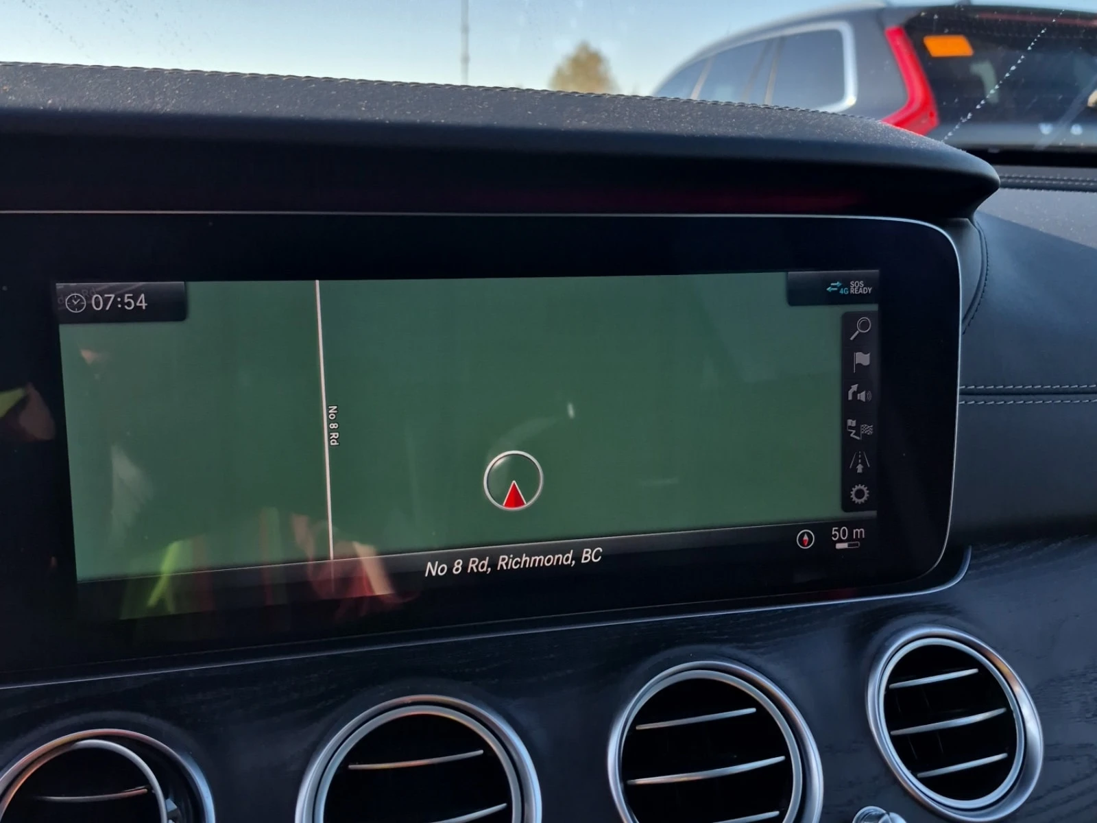 Mercedes-Benz E 63 AMG * 63 S * 2 КЛЮЧА * ПОДГРЕВ* ОБДУХВАНЕ * , снимка 11 - Автомобили и джипове - 56115341