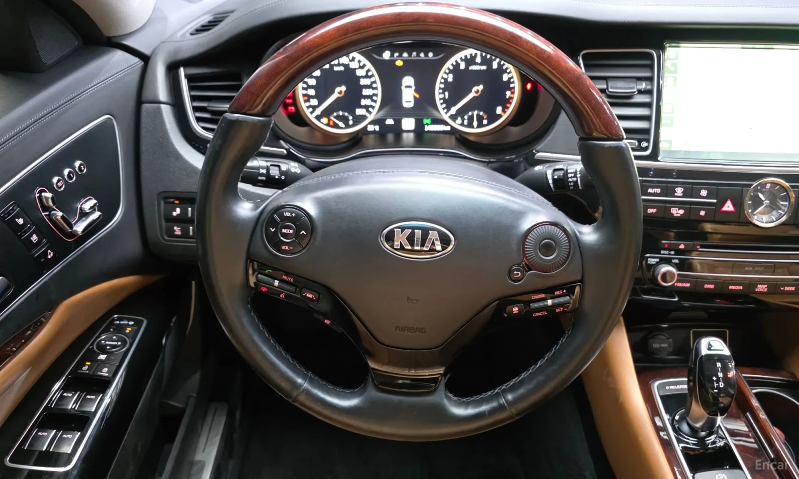 Kia K9 5.0 GDI Quantum, снимка 13 - Автомобили и джипове - 56125920