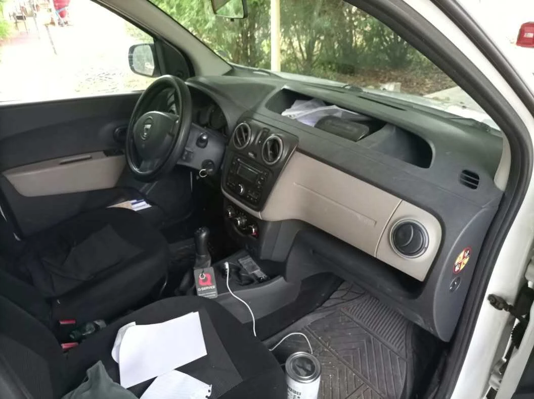 Dacia Dokker, снимка 5 - Автомобили и джипове - 56484094
