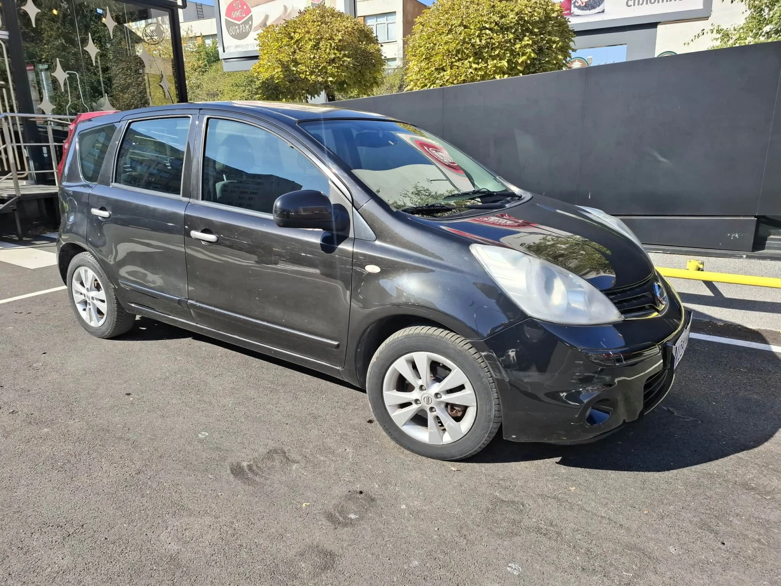 Nissan Note, снимка 4 - Автомобили и джипове - 56613997