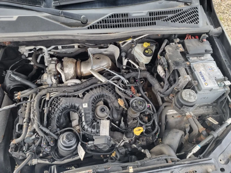 VW Amarok 3.0 V6 / 8-ZF / N1 / DoubleCab / Engine defect, снимка 17 - Автомобили и джипове - 47442493