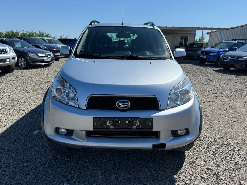 Daihatsu Terios 1.5i CH 4x4, снимка 4 - Автомобили и джипове - 50349911