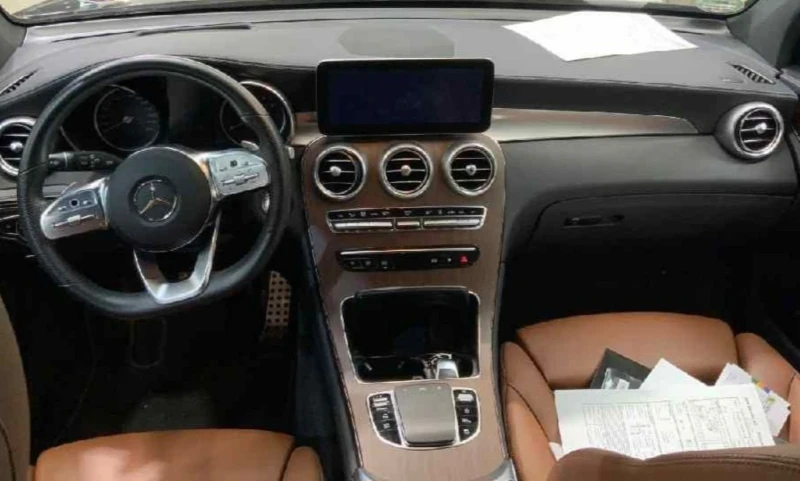 Mercedes-Benz GLC 300 e AMG-4MATIC.HYBRID., снимка 8 - Автомобили и джипове - 52770893