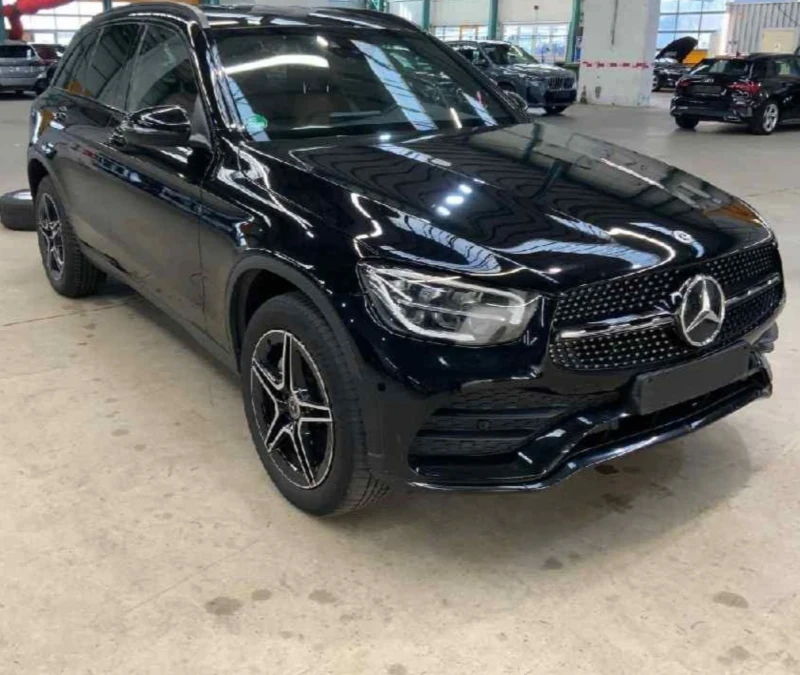 Mercedes-Benz GLC 300 e AMG-4MATIC.HYBRID., снимка 4 - Автомобили и джипове - 52770893
