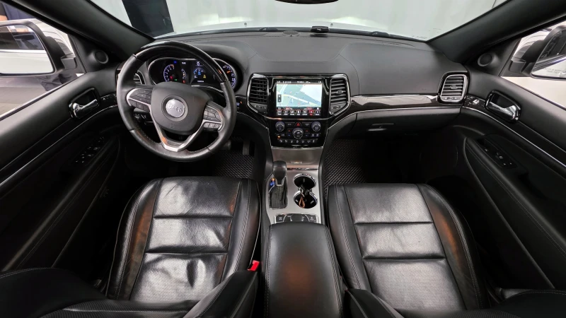 Jeep Grand cherokee 3.6 OVERLAND autogeorge.com, снимка 6 - Автомобили и джипове - 53084176