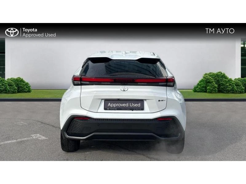 Toyota C-HR 1.8 HEV E-CVT CLUB, снимка 4 - Автомобили и джипове - 53428856