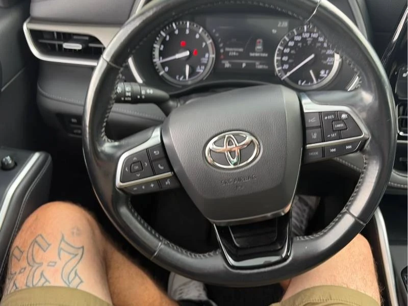 Toyota Highlander * XLT * AWD * ДИСТРОНИК * 2 КЛЮЧА, снимка 10 - Автомобили и джипове - 55690955