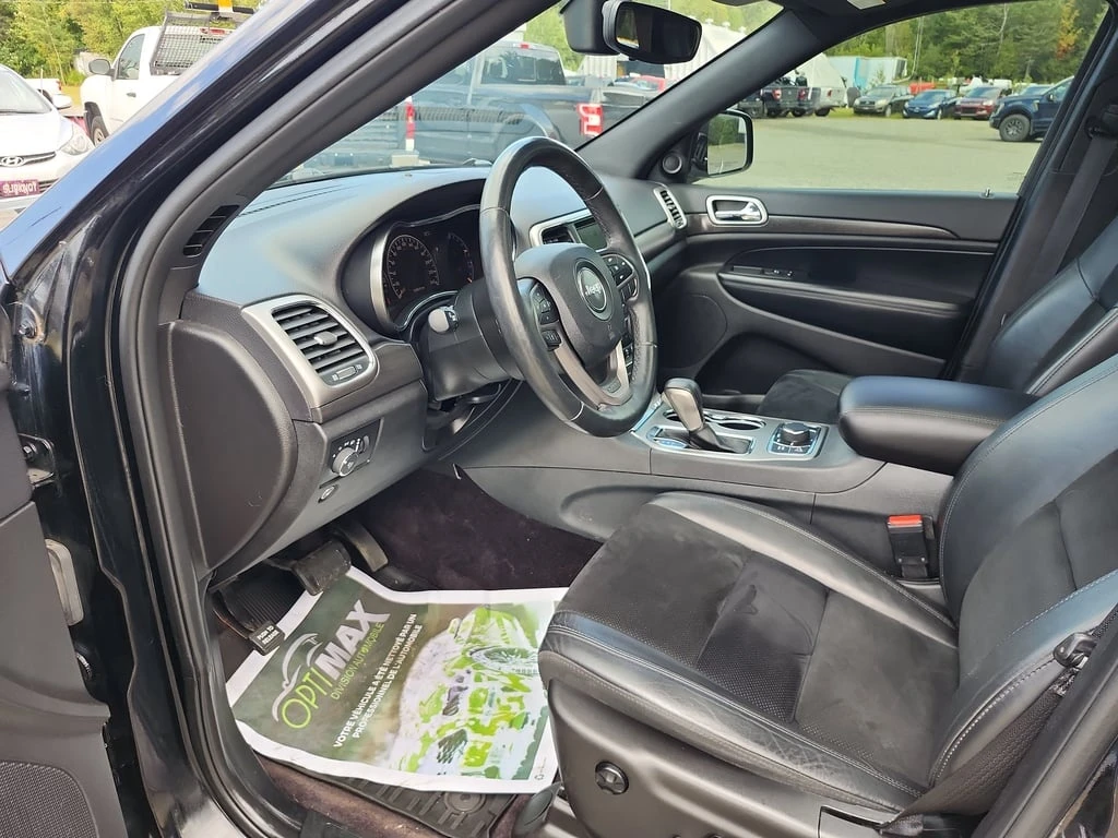 Jeep Grand cherokee * 4WD 4DR ALTITUDE * LTD AVAIL* * CARFAX *   | Mobile.bg   17