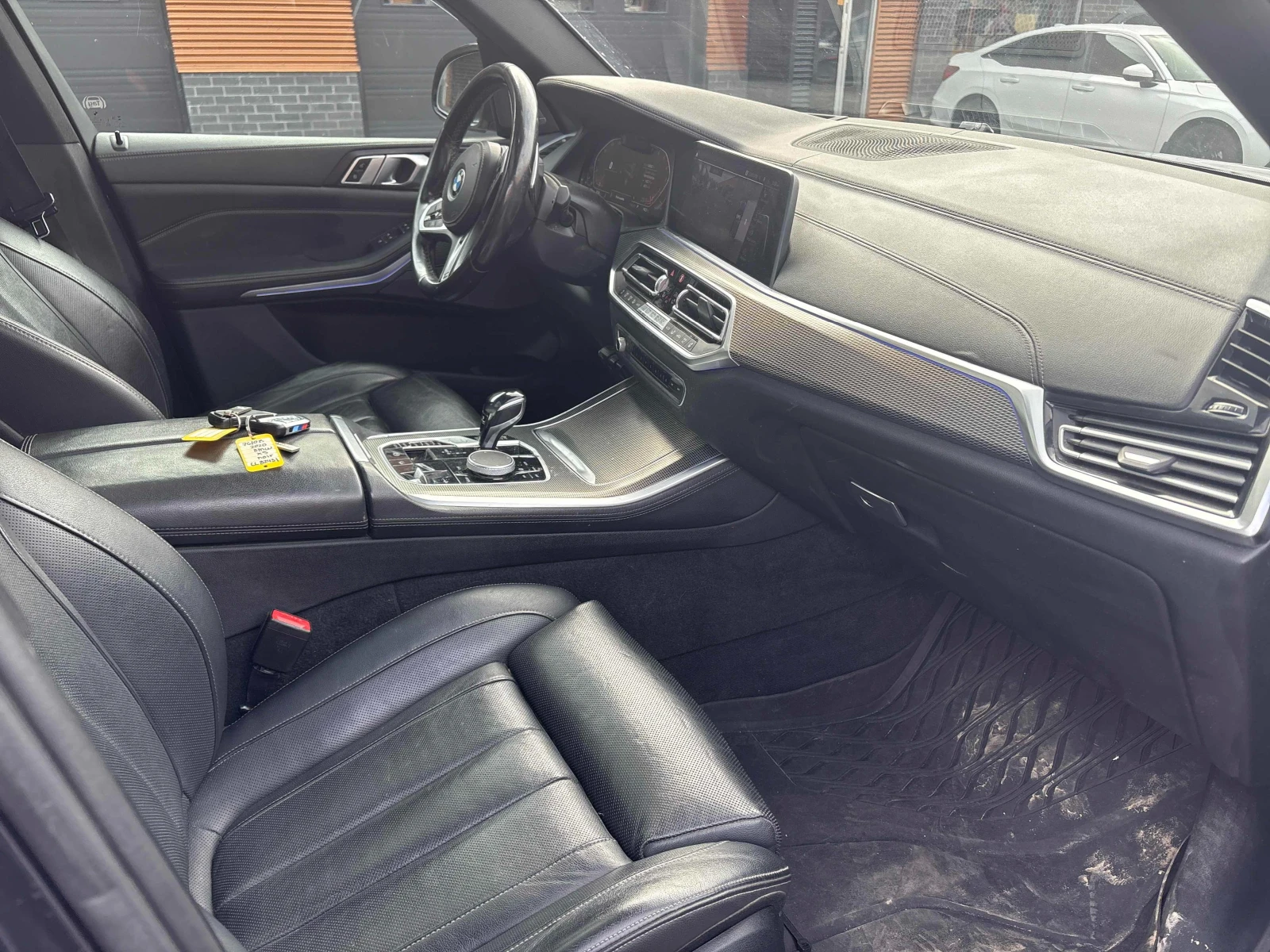 BMW X5 40i M Sport Shadow Line - изображение 9