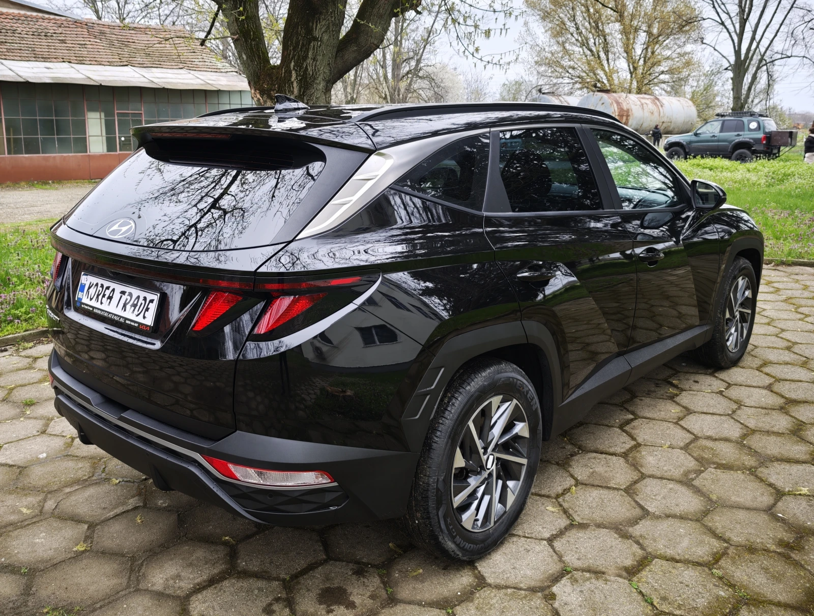 Hyundai Tucson 2.0 CRDI, снимка 5 - Автомобили и джипове - 54056370