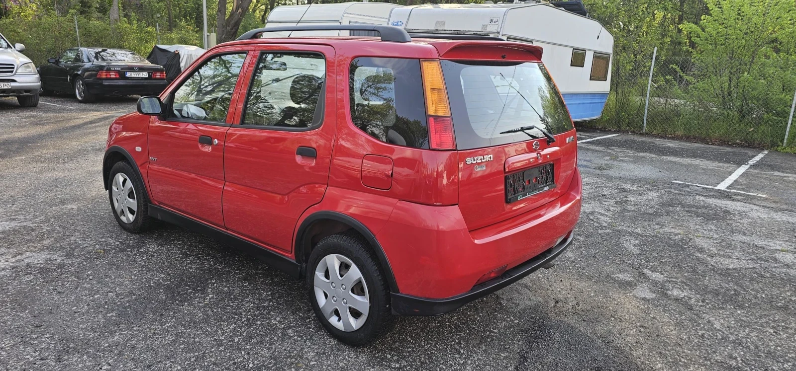 Suzuki Ignis 1.3 i Бензин  , снимка 3 - Автомобили и джипове - 54350384