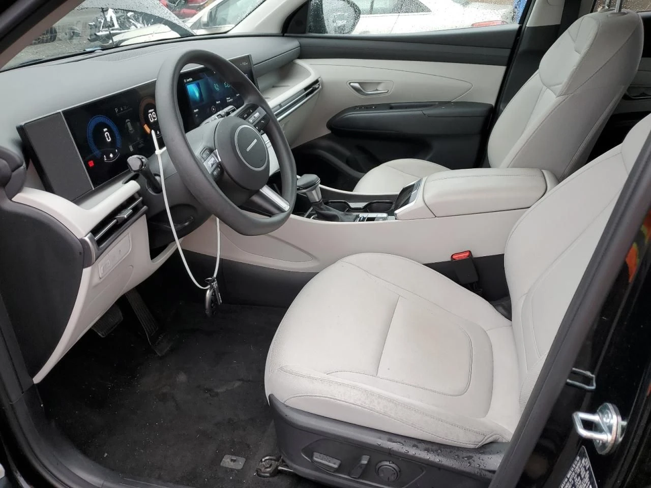 Hyundai Tucson, снимка 7 - Автомобили и джипове - 54440374