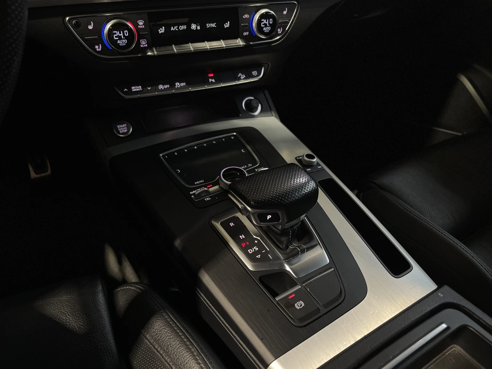Audi Q5 2.0 TFSI, снимка 8 - Автомобили и джипове - 54692383