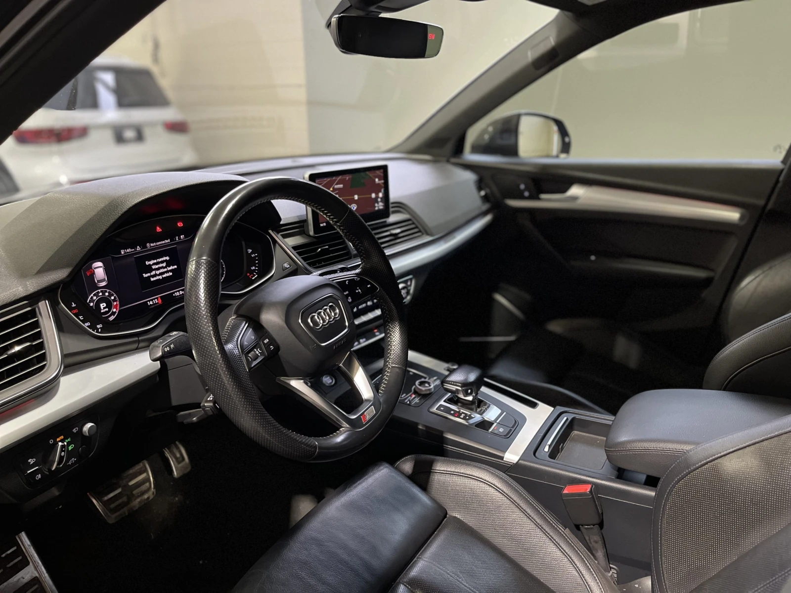 Audi Q5 2.0 TFSI, снимка 6 - Автомобили и джипове - 54692383