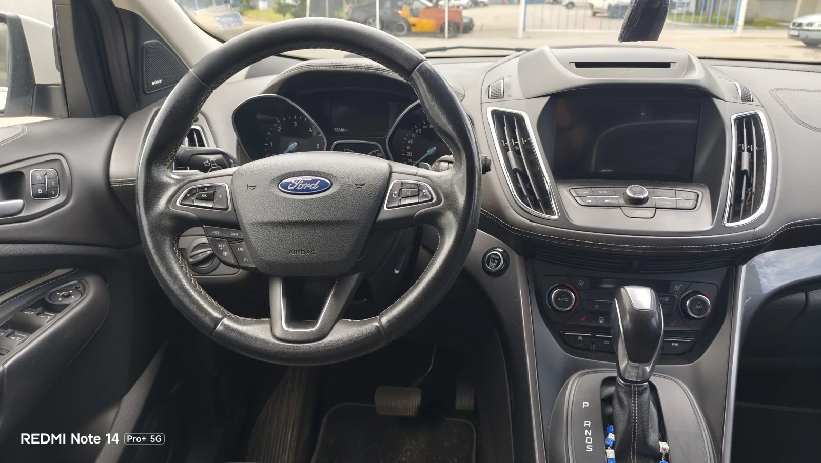 Ford Kuga Vignale, снимка 9 - Автомобили и джипове - 54813286