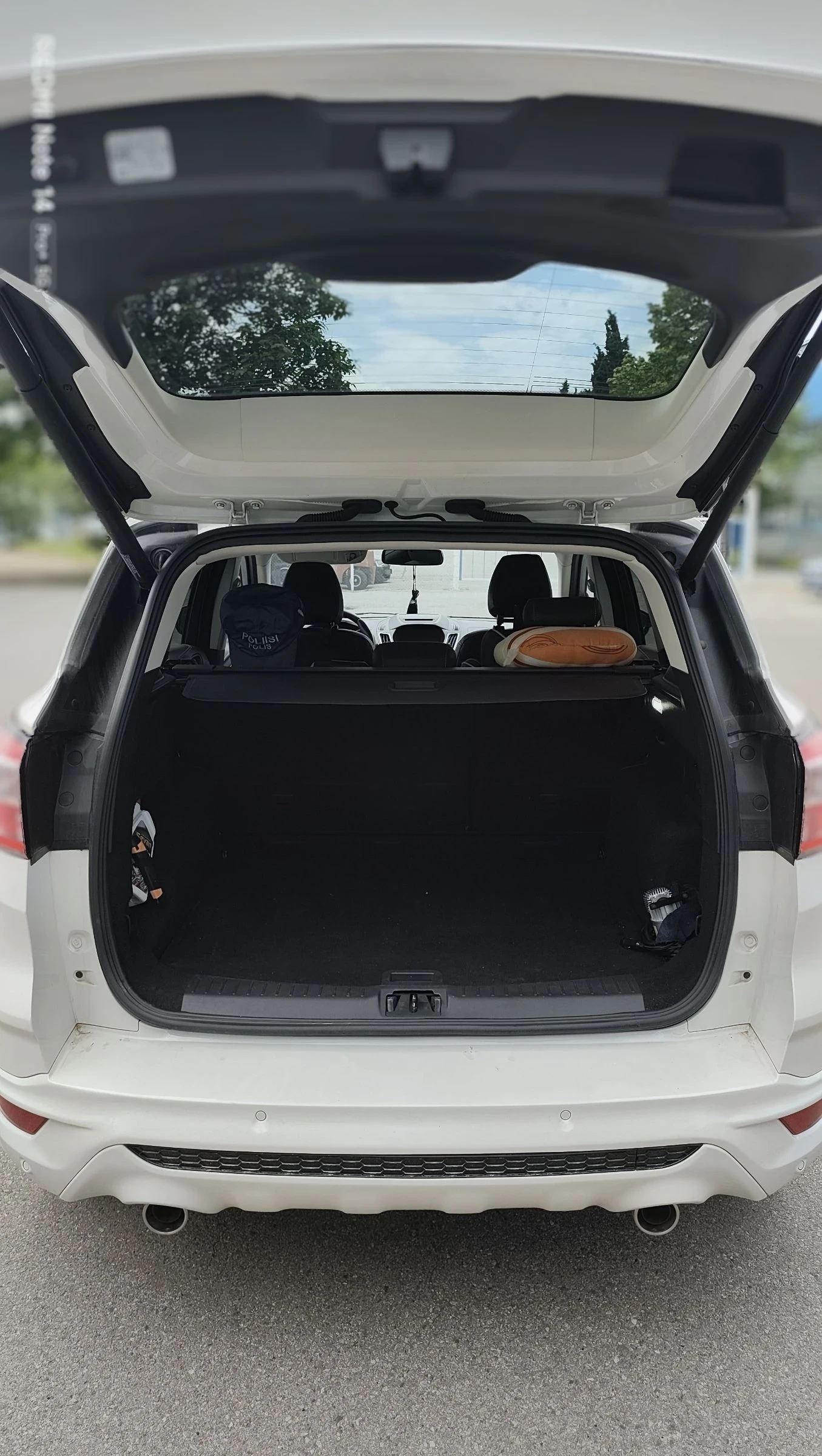 Ford Kuga Vignale, снимка 7 - Автомобили и джипове - 54813286