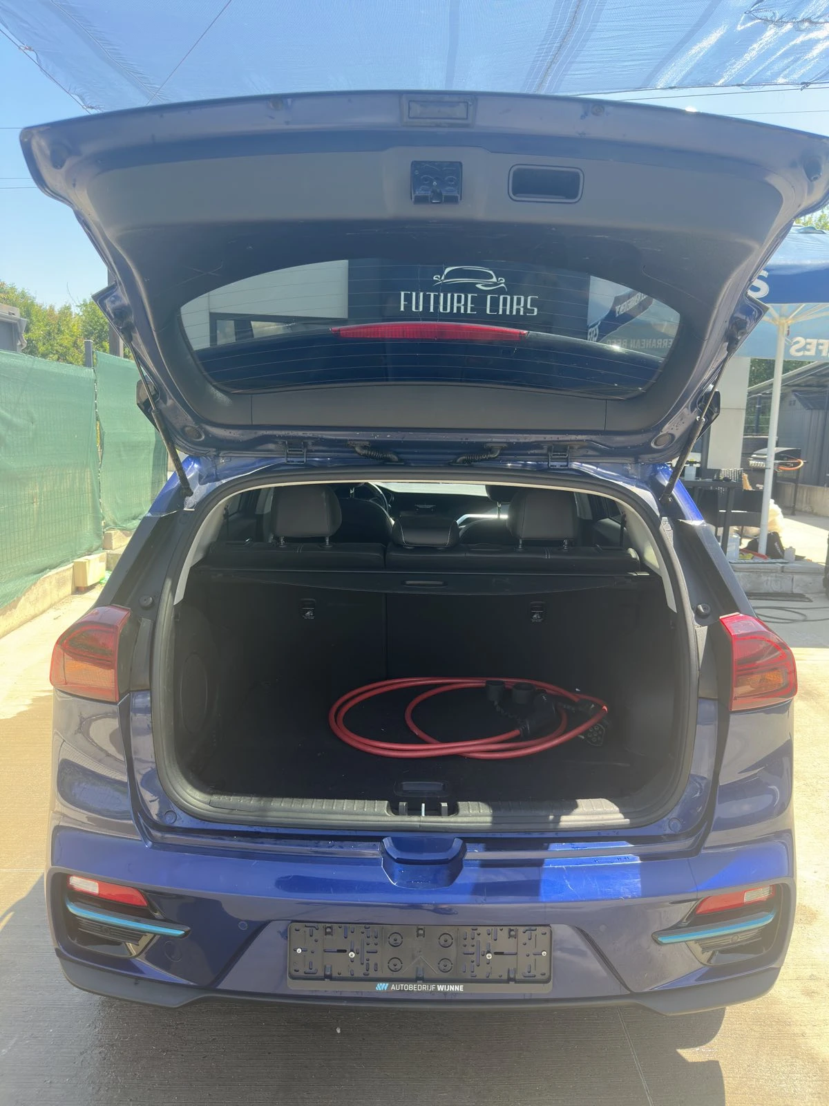 Kia Niro 64KWh/EXECUTIVE LINE/SOH100%/KIACONN/ШИБИДАХ!, снимка 17 - Автомобили и джипове - 54848074