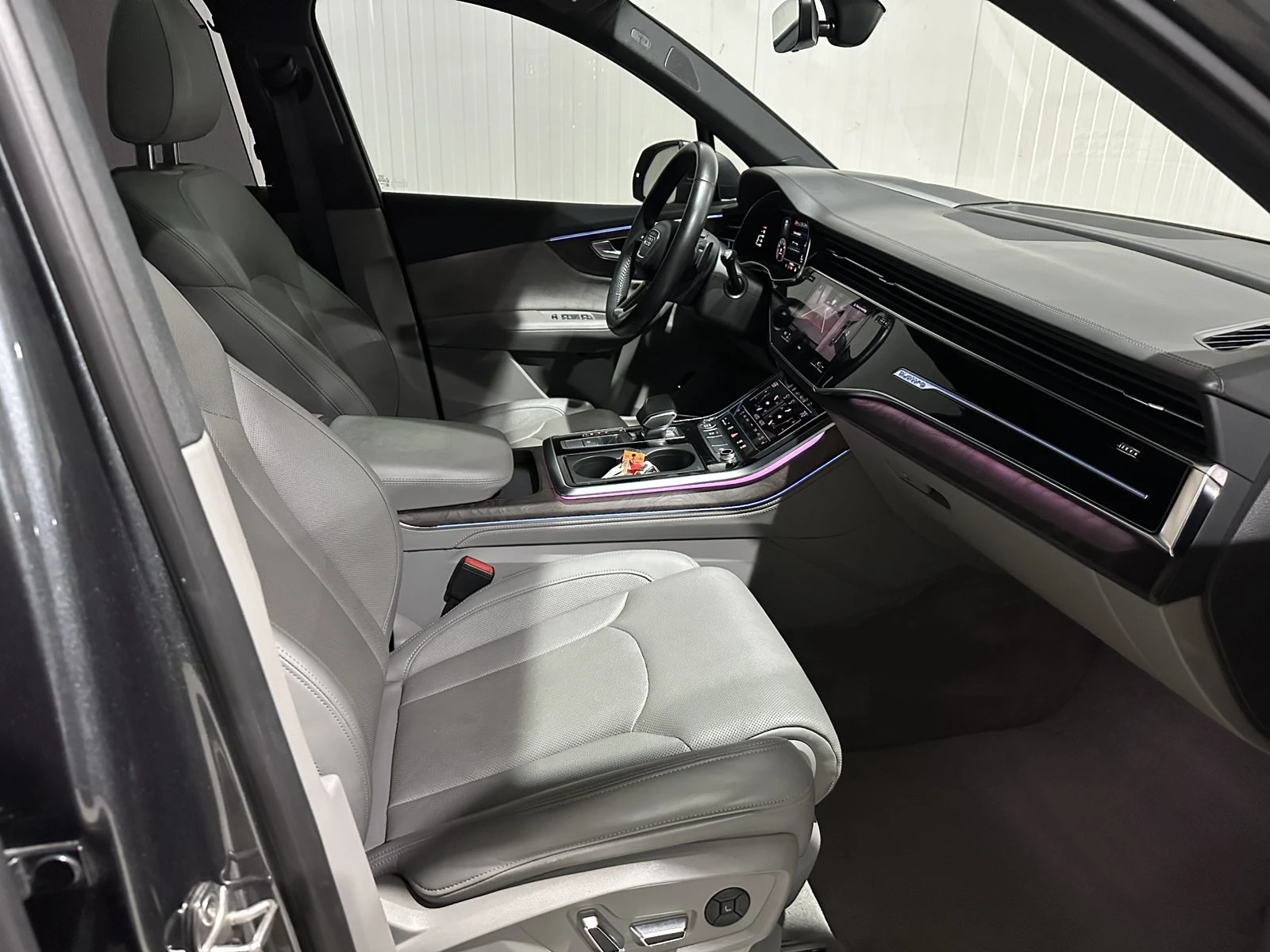 Audi Q7 55TFSI Technik, снимка 10 - Автомобили и джипове - 55123514