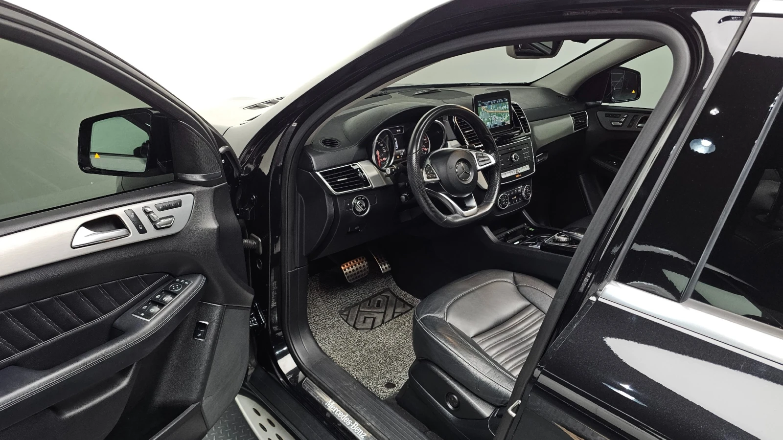 Mercedes-Benz GLE 350 3.0 V6 4MATIC, снимка 9 - Автомобили и джипове - 55485180