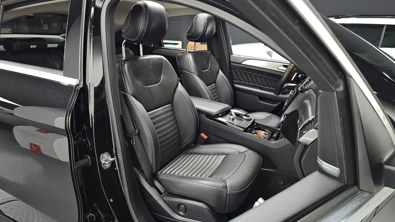 Mercedes-Benz GLE 350 3.0 V6 4MATIC, снимка 8 - Автомобили и джипове - 55485180