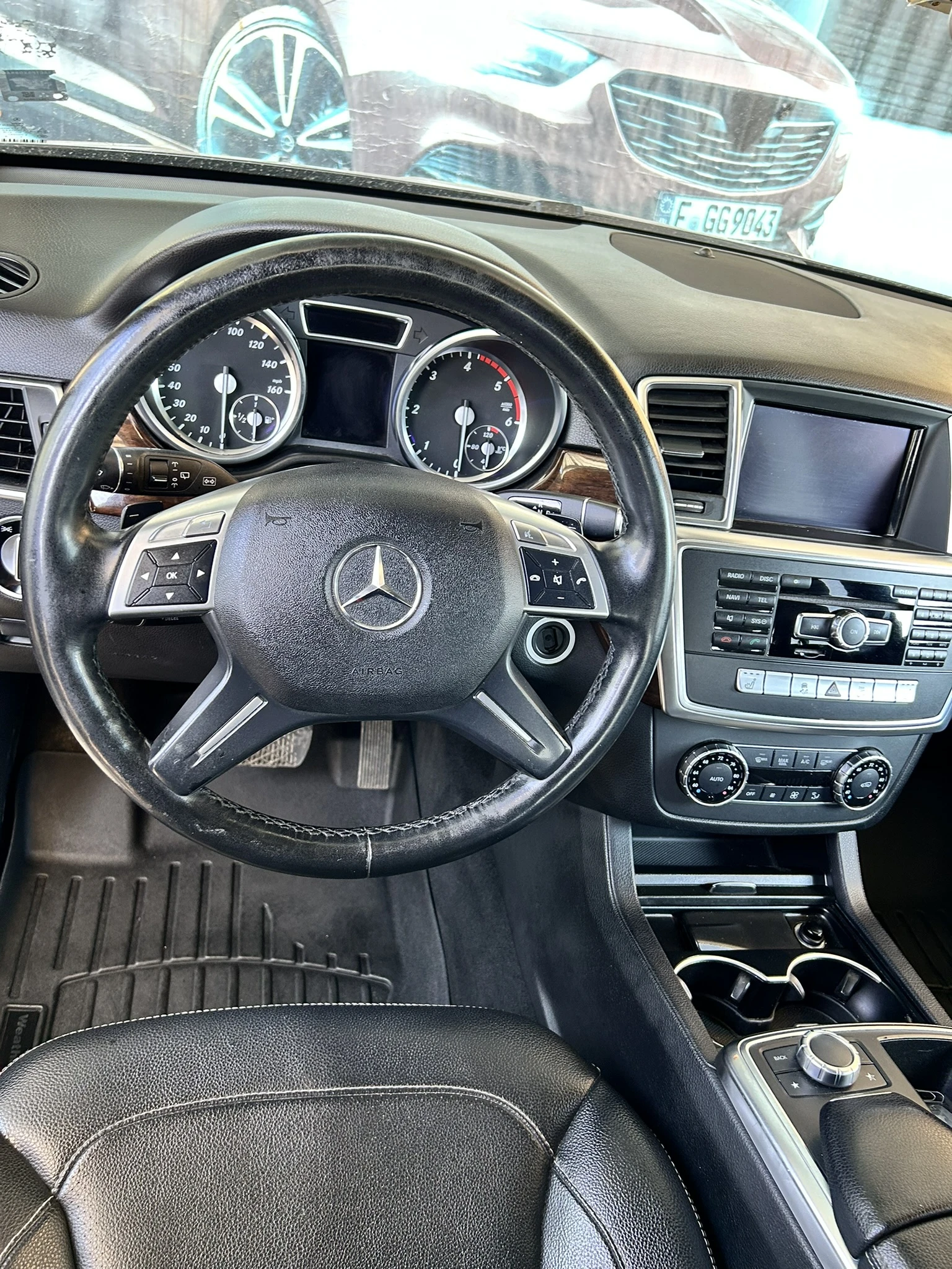 Mercedes-Benz ML 350 Bluetec* 4Matic* �������* Camera* NAVI* EU6* ����� | Mobile.bg � ����������� 14
