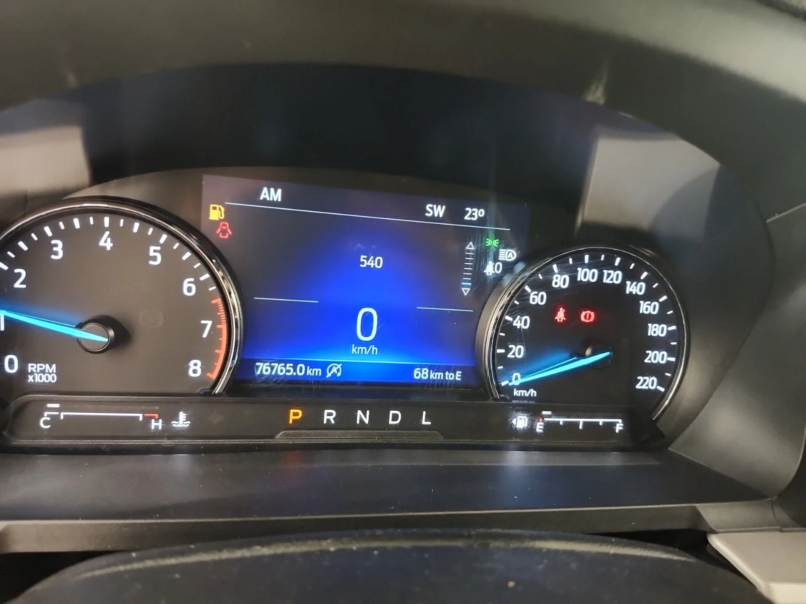 Ford Explorer XLT| HUD| PANO| 2 КЛЮЧА| ПОДГРЕВИ| , снимка 9 - Автомобили и джипове - 55992359