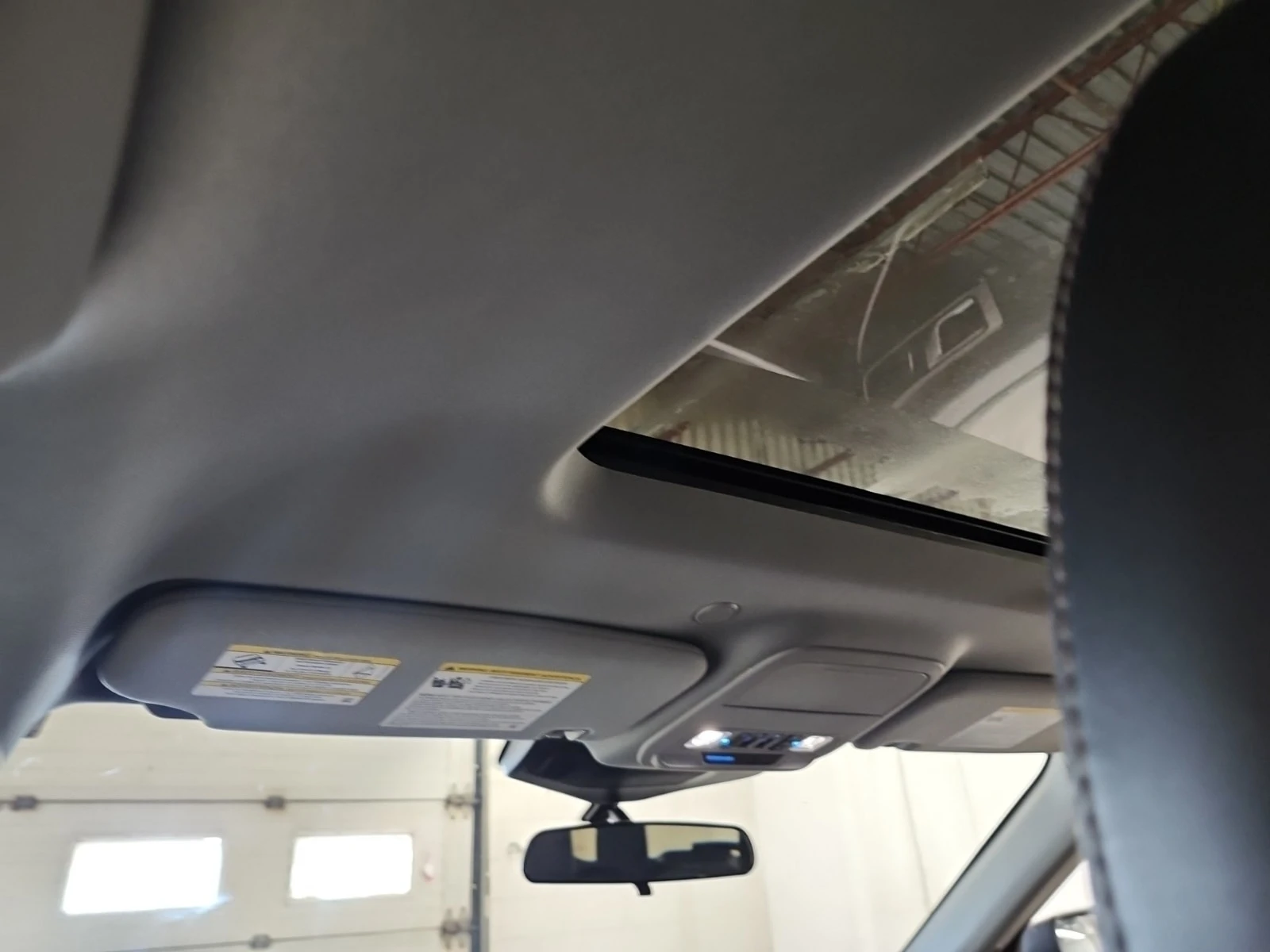 Ford Explorer XLT| HUD| PANO| 2 КЛЮЧА| ПОДГРЕВИ| , снимка 12 - Автомобили и джипове - 55992359