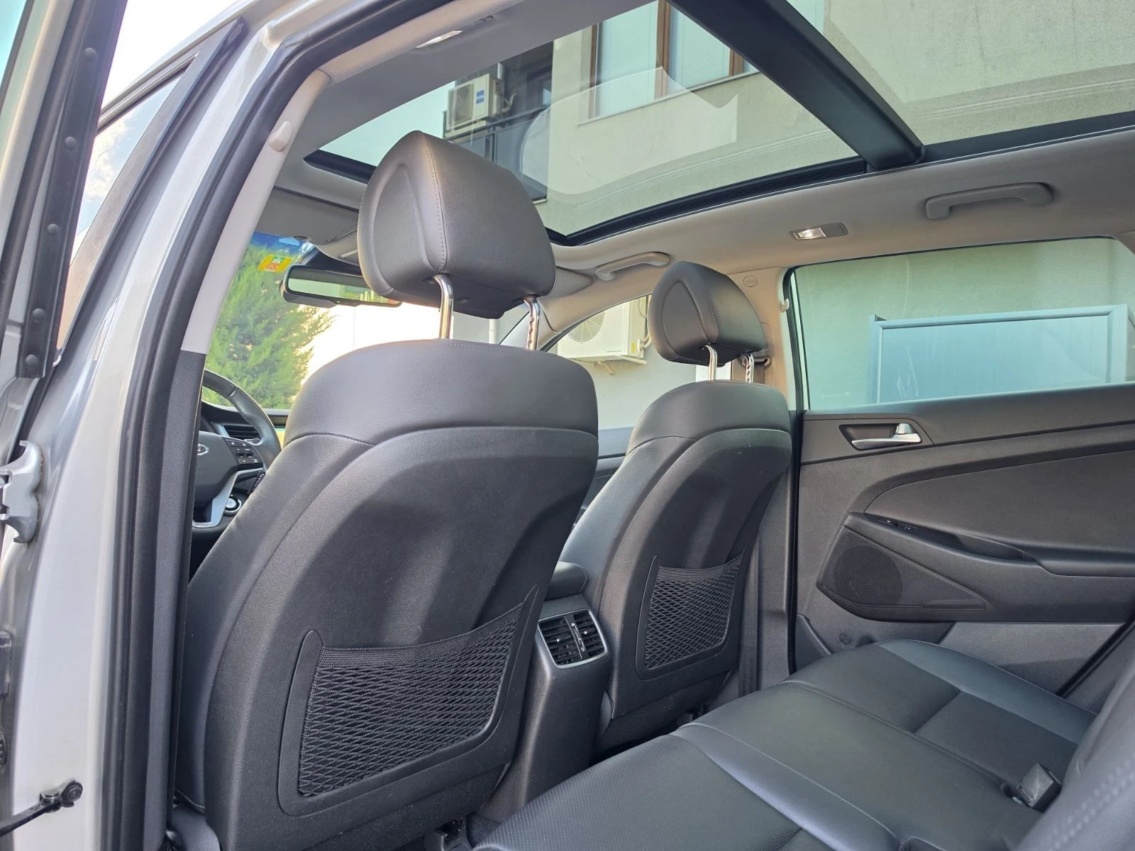 Hyundai Tucson 2.0 / 184 �.�. ��� | Mobile.bg � ����������� 7