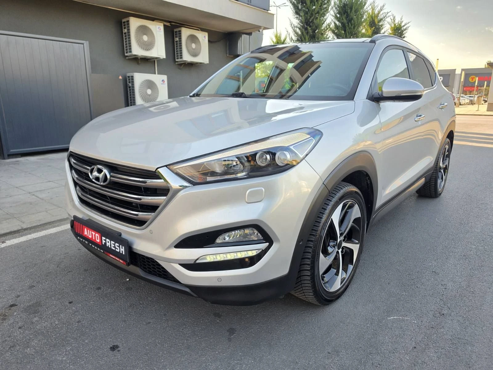 Hyundai Tucson 2.0 / 184 �.�. ��� | Mobile.bg � ����������� 2