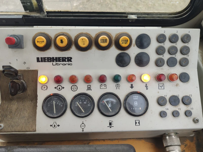 Булдозер Друга LIEBHERR732, снимка 10 - Индустриална техника - 51944638