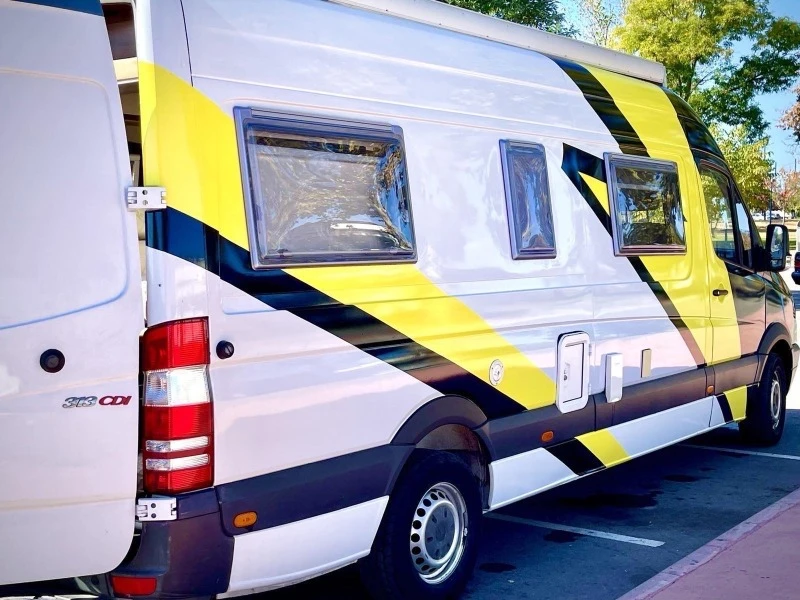 Кемпер Mercedes-Benz Sprinter 313, снимка 2 - Каравани и кемпери - 47952999