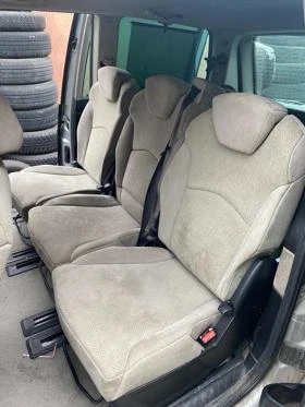 Citroen C8 2.2 HDI автоматик ,ксенон ,навигация, снимка 9