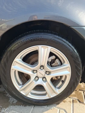 Toyota Avensis, снимка 2
