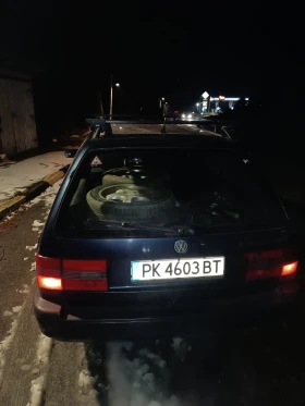 VW Passat - 1400 € / 2738.16 лв. - 35618637 3