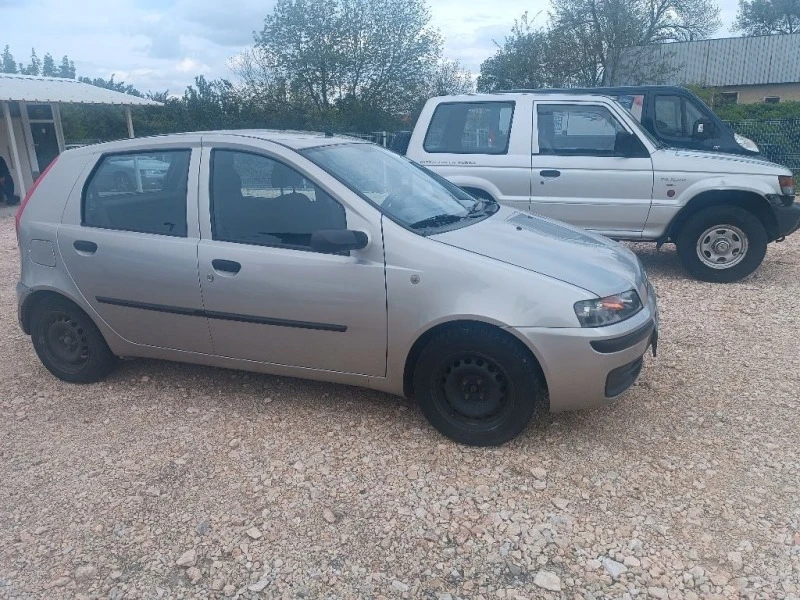 Fiat Punto 1.2 бензин, снимка 10 - Автомобили и джипове - 40508120