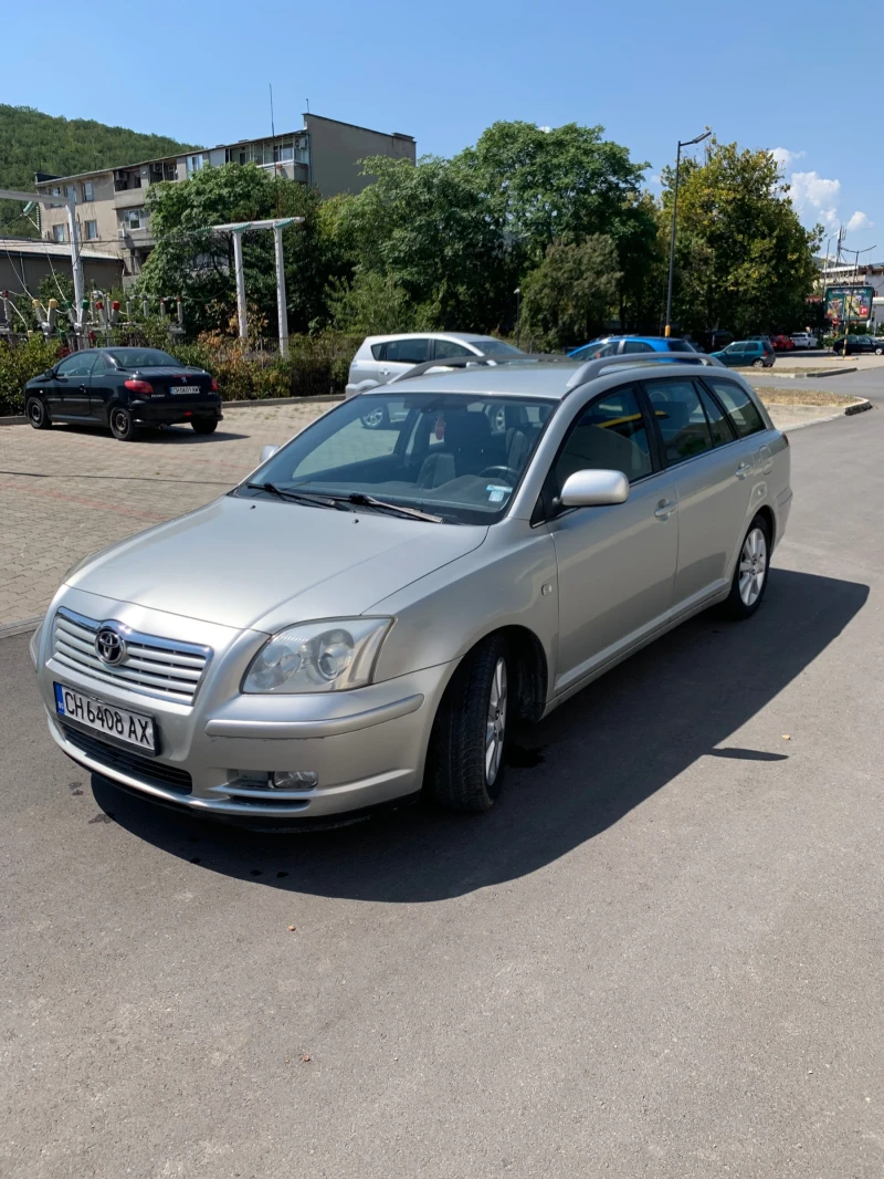 Toyota Avensis 1.8 ГАЗ, снимка 2 - Автомобили и джипове - 47057929