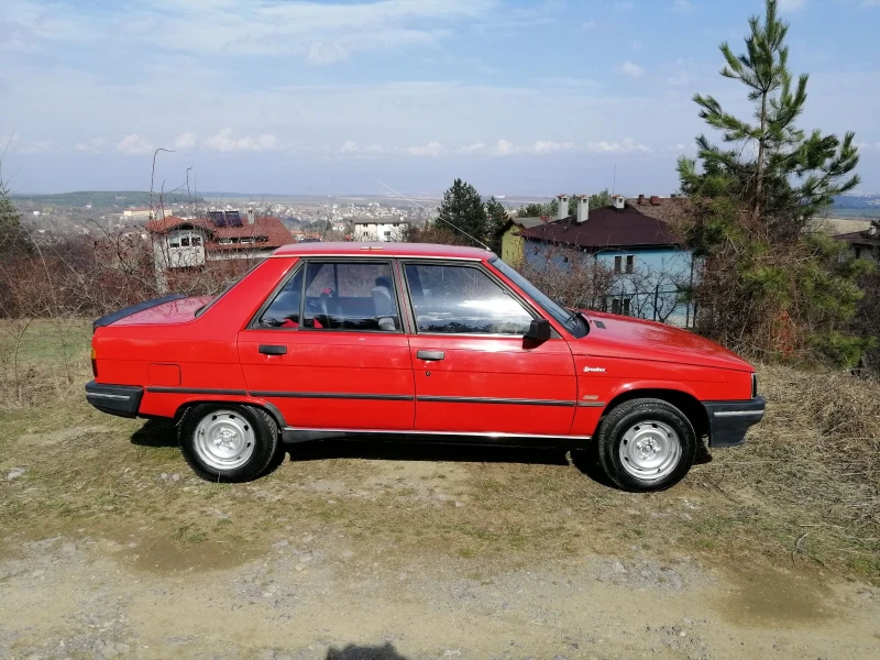 Renault 9 1.4, снимка 12 - Автомобили и джипове - 47453364