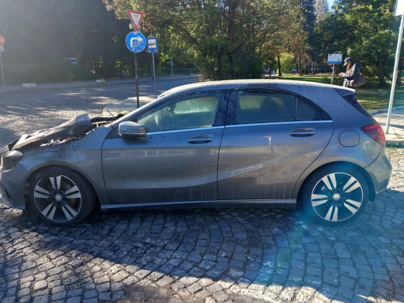 Mercedes-Benz A 180, снимка 3 - Автомобили и джипове - 47434569