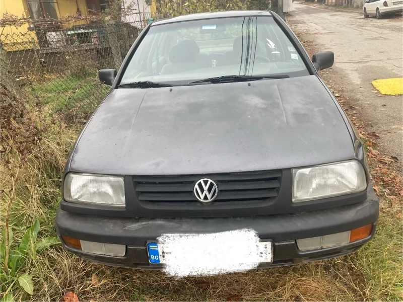 VW Vento, снимка 4 - Автомобили и джипове - 47982252