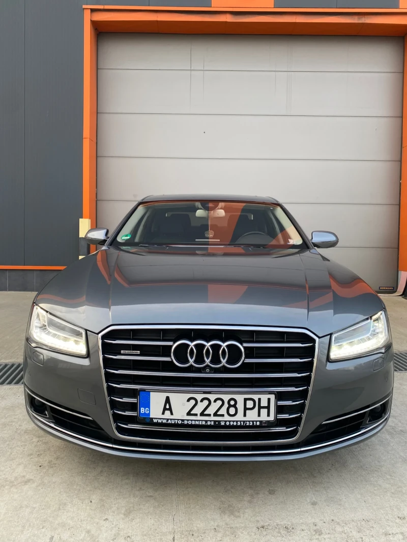 Audi A8 4.2TDI MATRIX / MASSAGE / DISTRONIC / LANE ASSIST , снимка 2 - Автомобили и джипове - 48170415