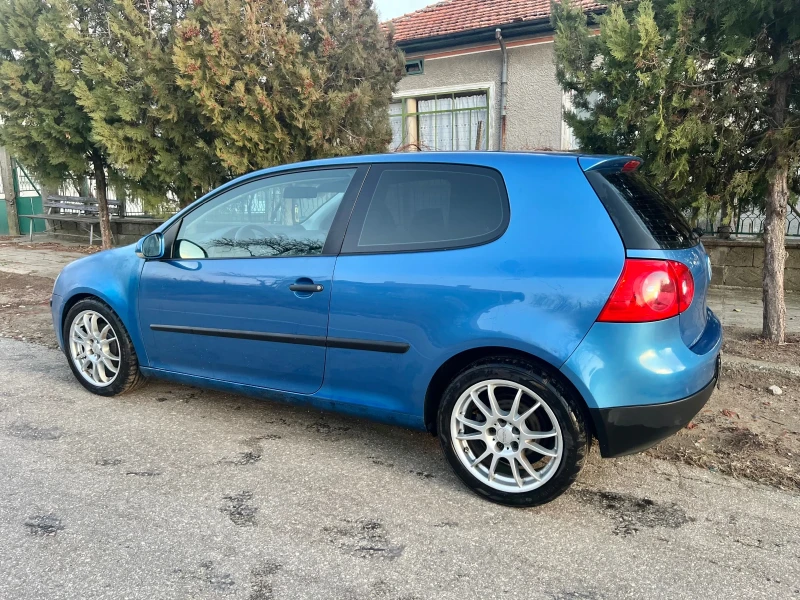 VW Golf 1.9, снимка 2 - Автомобили и джипове - 48342555